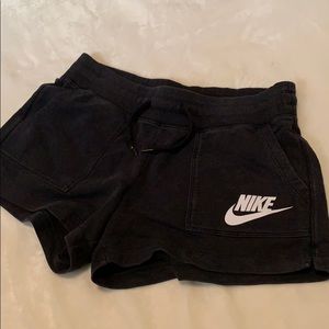 Nike lounge shorts